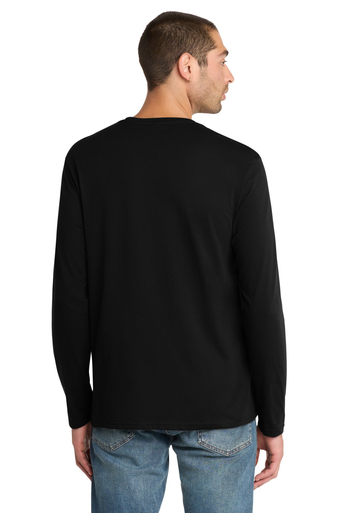 District  Perfect Weight Long Sleeve Tee. DT105